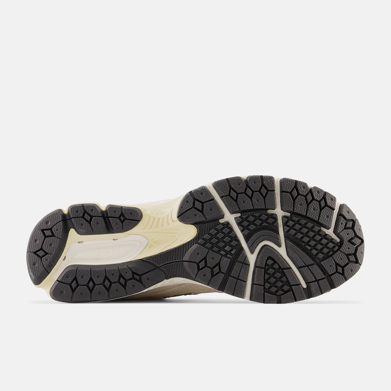 New Balance M2002RCC Calm Taupe/Angora