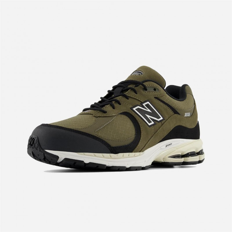New Balance M2002RXU GORE-TEX Dark...