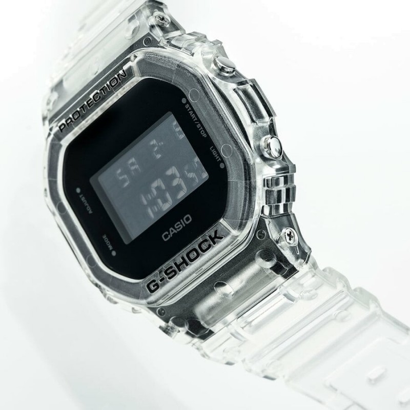 Casio G-Shock DW-5600SKE-7ER...
