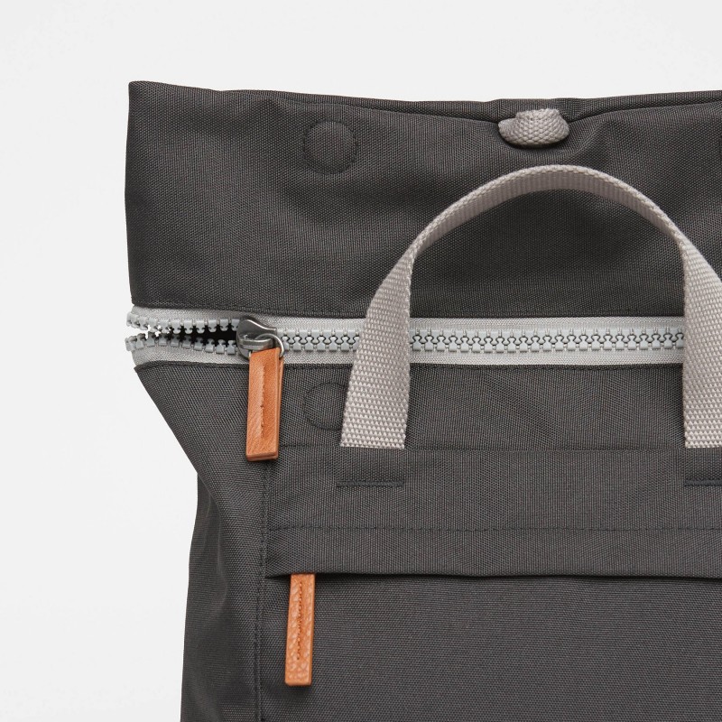 Roka London Finchley A Small...