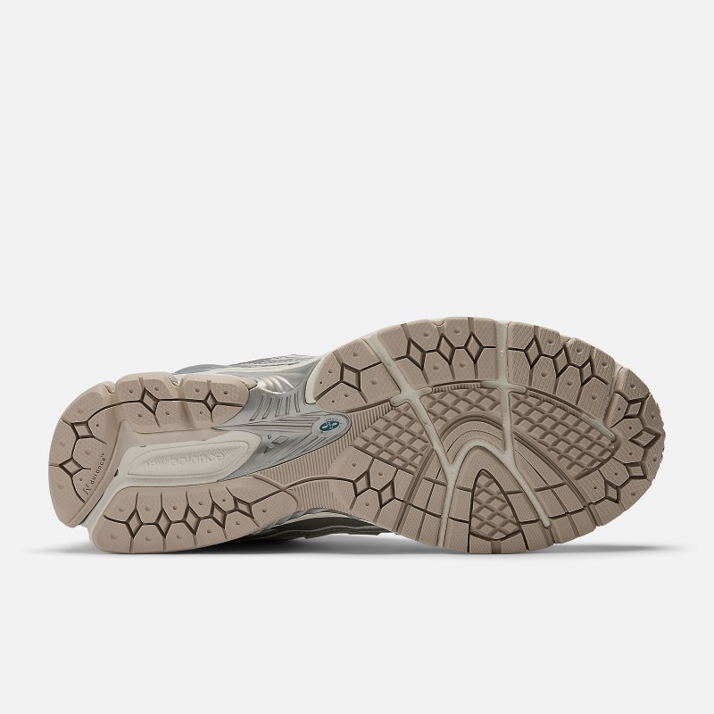 New Balance M1906REE Silver...