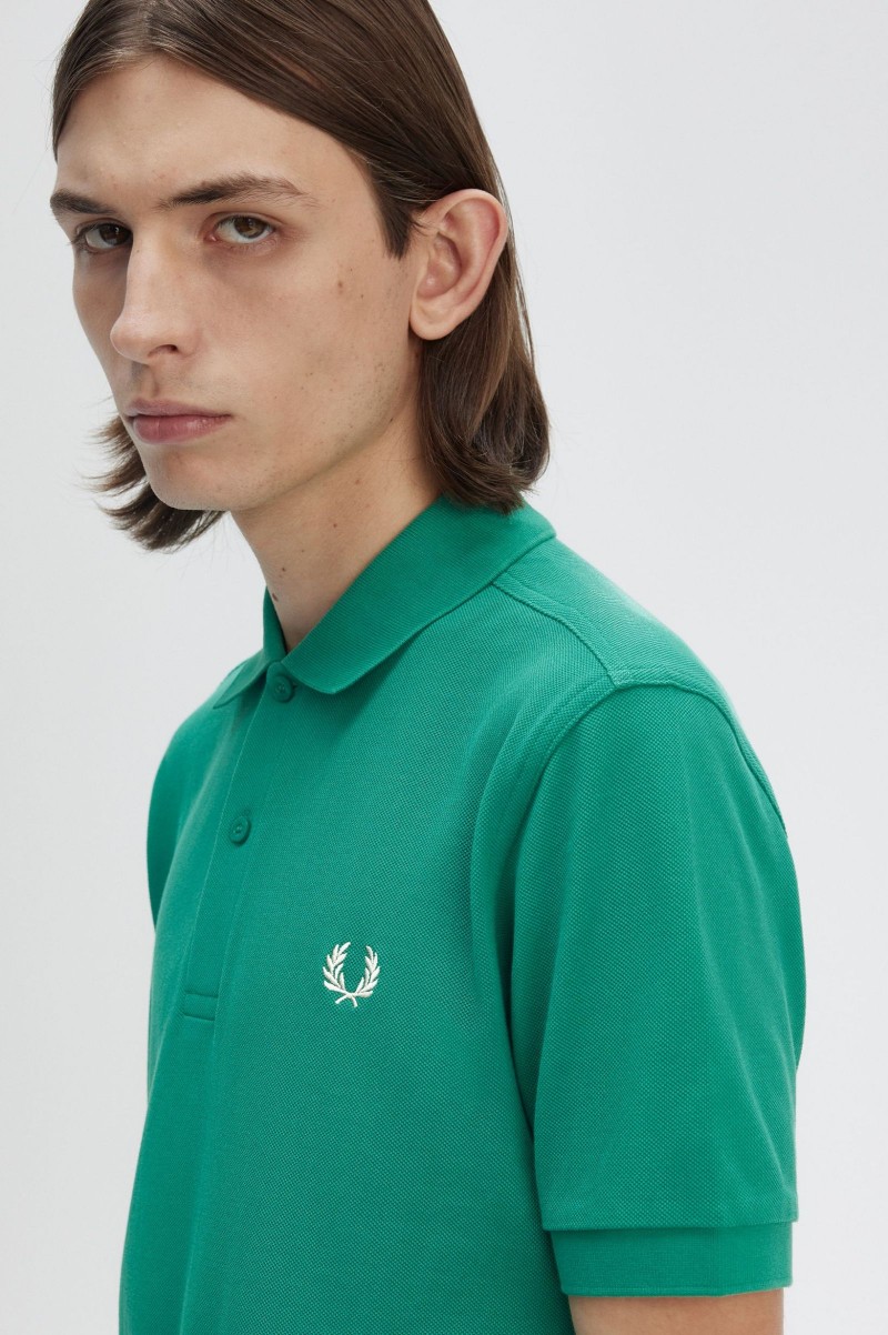 Fred Perry M6000 Plain Polo Label...