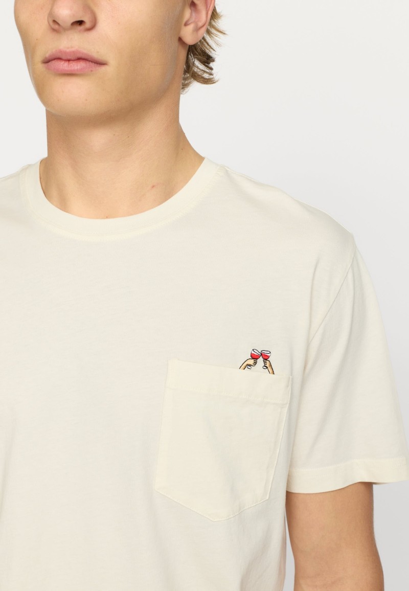 Revolution 1426 CHE Regular Tee Offwhite