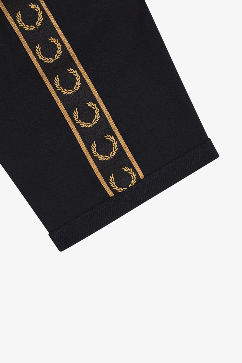 Fred Perry M4613 Contrast Tape Ringer...