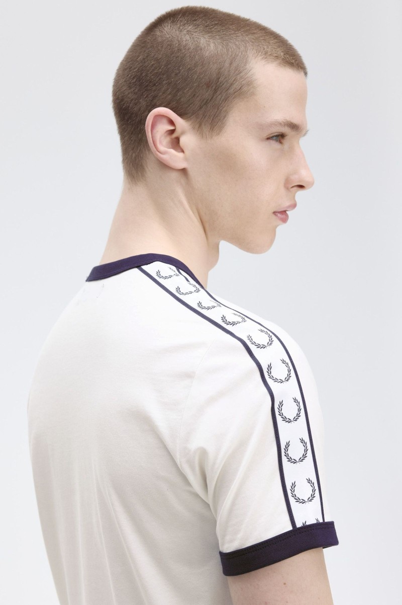 Fred Perry M4620 Taped Ringer Tee...