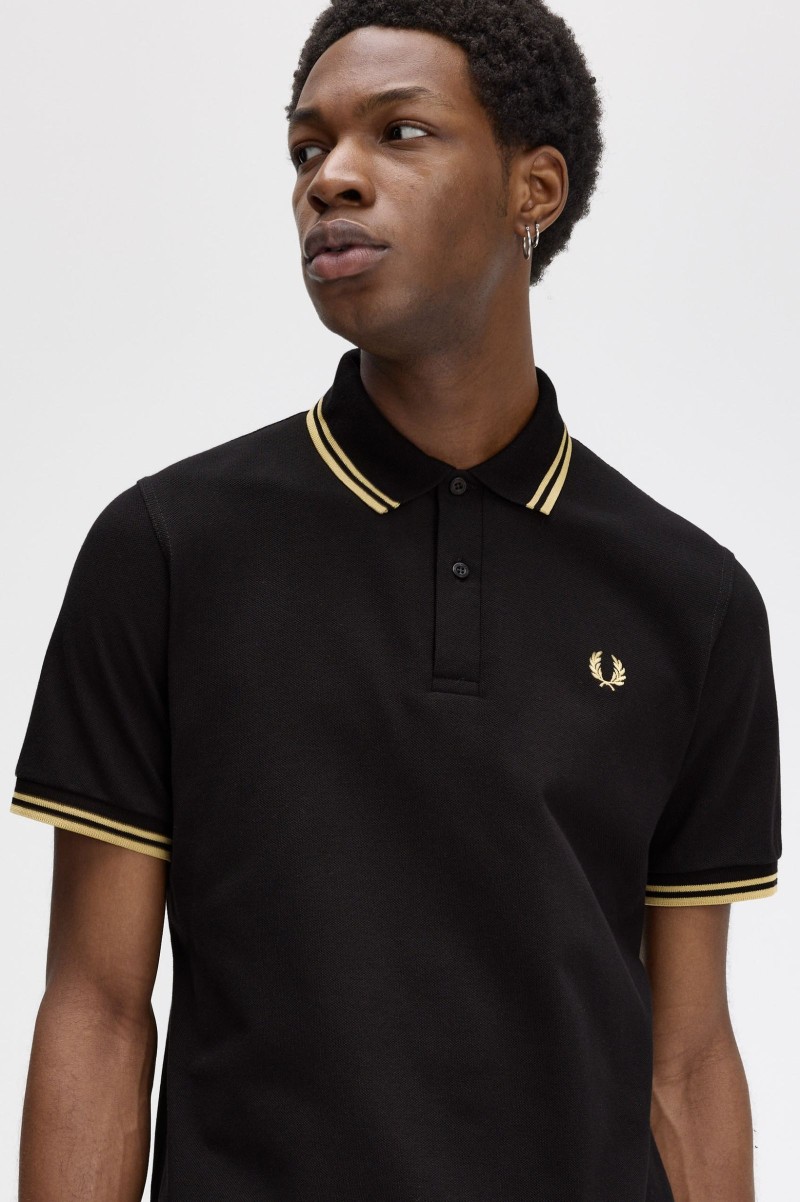 Fred Perry M12 Twin Tipped Polo...