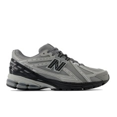 New Balance M1906RLG...