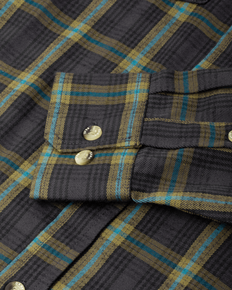 Dark Seas Garrison Shirt Black