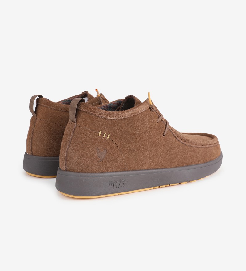 Walk In Pitas Tug Coast Camel