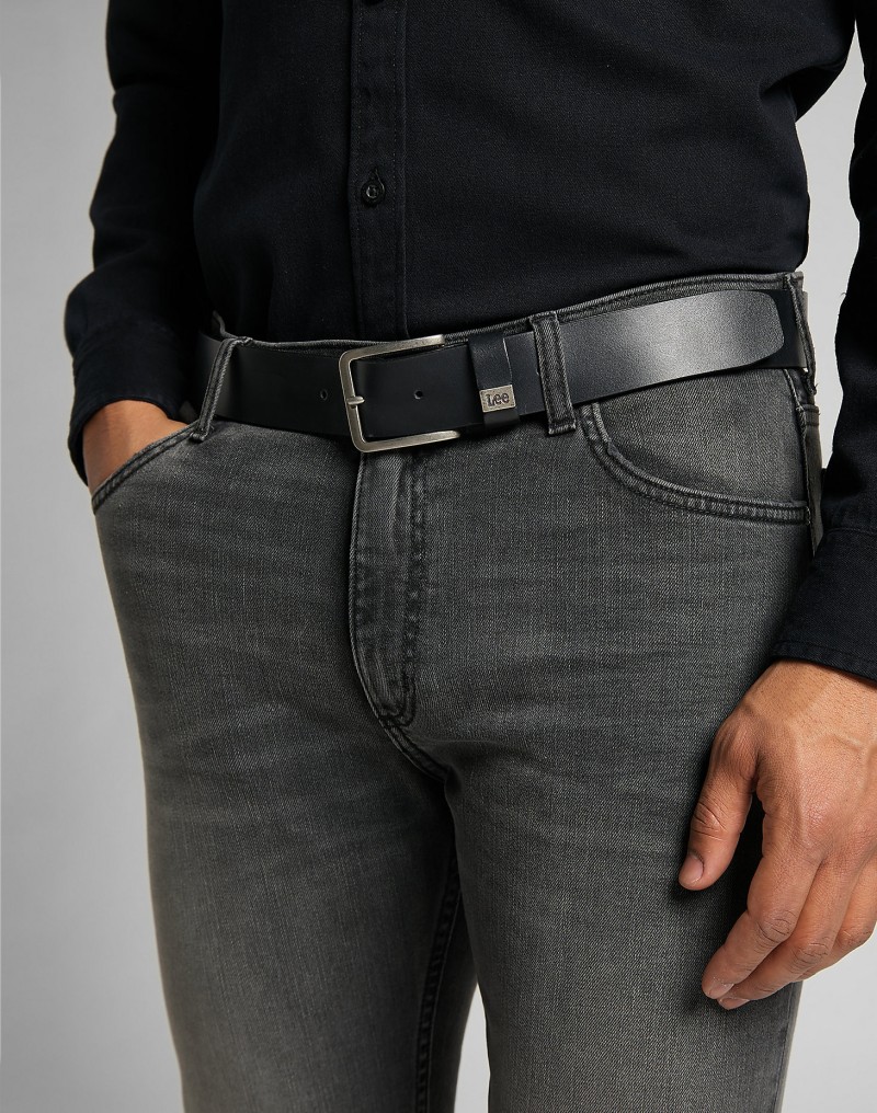 Lee Small Logo Leather Belt Black