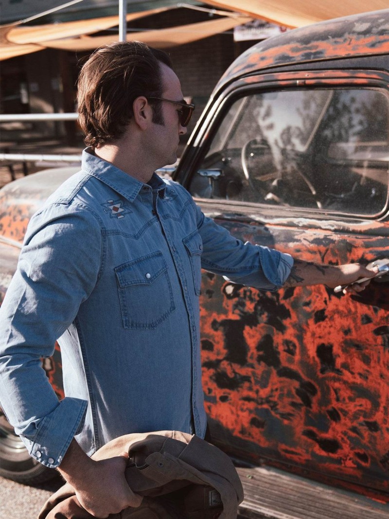 Iron & Resin Tonopah V2 Denim Shirt...