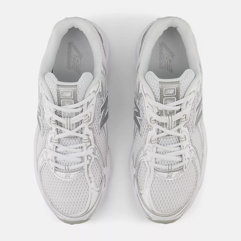 New Balance U740WM2 White/Metallic...