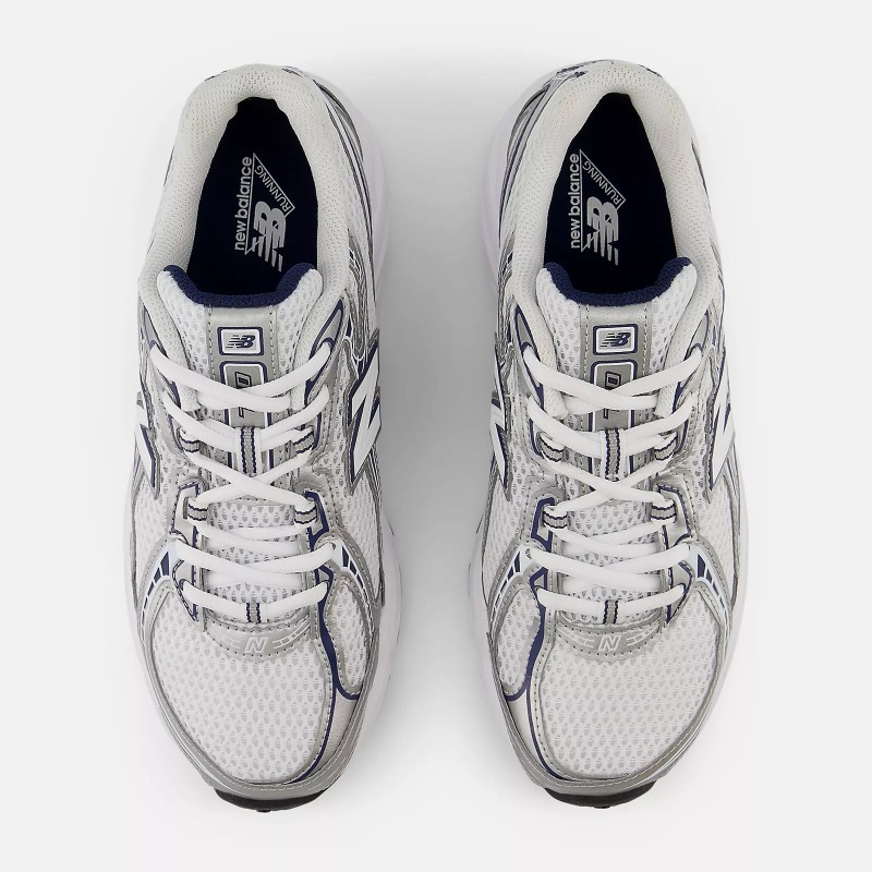 New Balance U740WN2 Navy/Vintage...