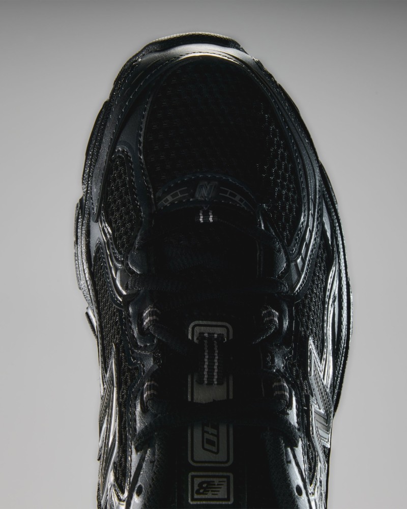 New Balance U740BM2 Black/Silver...