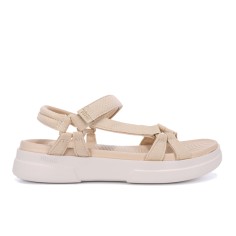 Walk In Pitas Claire Pic Arena