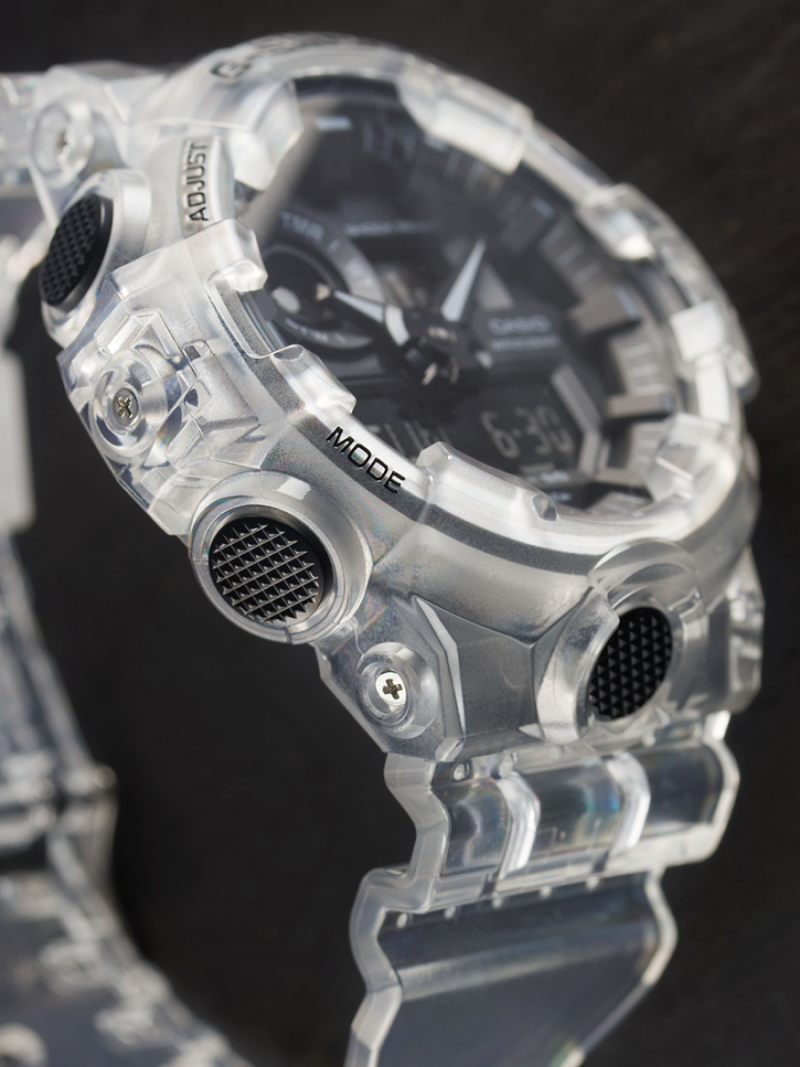 Casio G-Shock GA-700SKE-7AER...