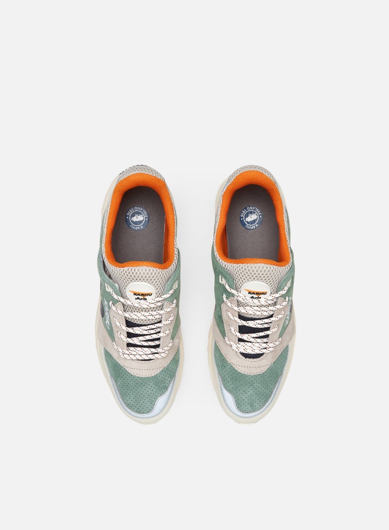 Karhu Aria 95 Lily White/India Ink