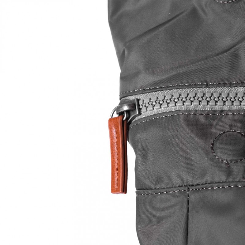 Roka London Canfield B Small...